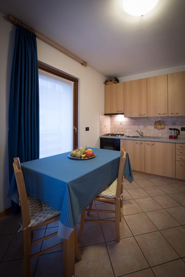 Casa Le Rondini Apartamento Valdisotto Exterior foto