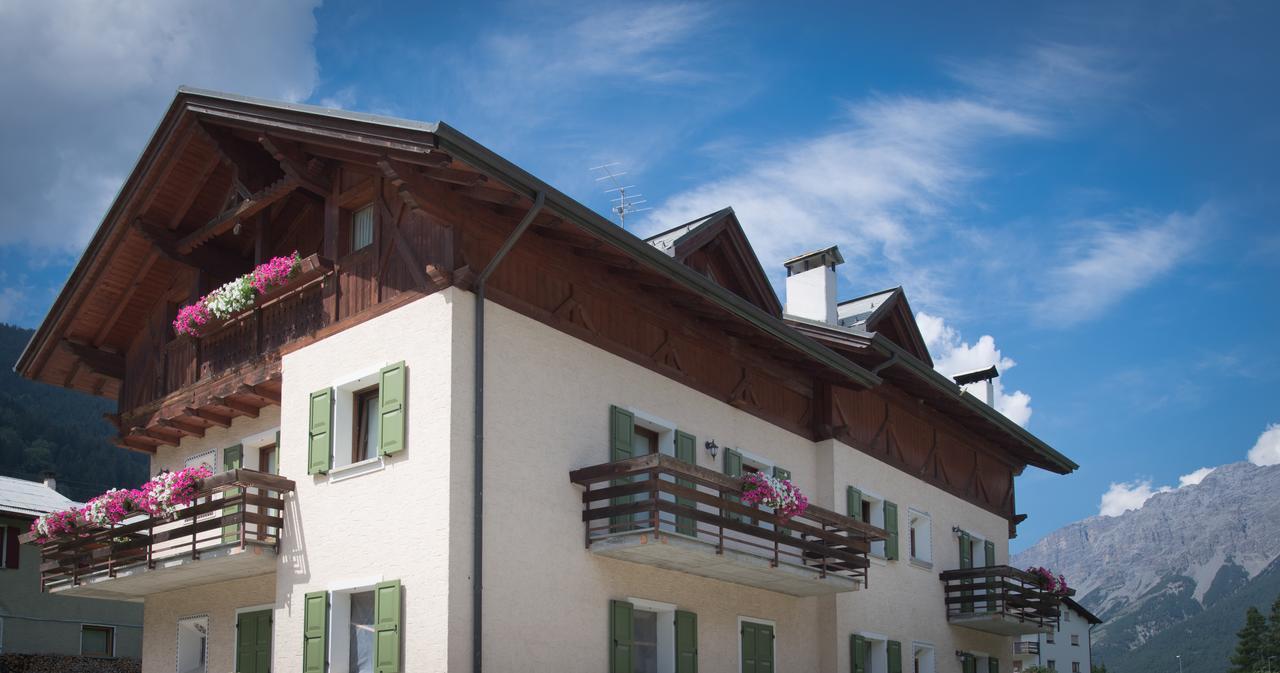 Casa Le Rondini Apartamento Valdisotto Exterior foto